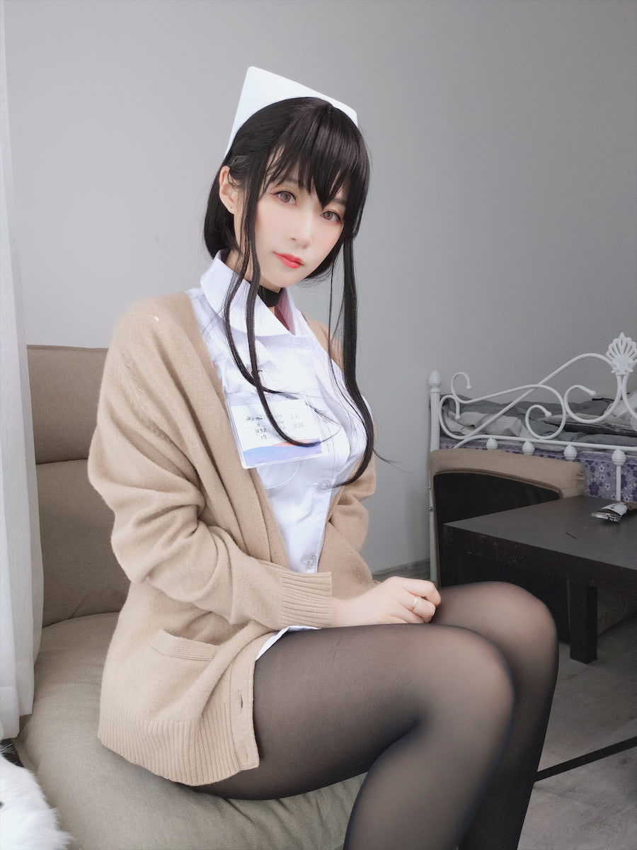 白银81黑丝小护士66图3视频插图2