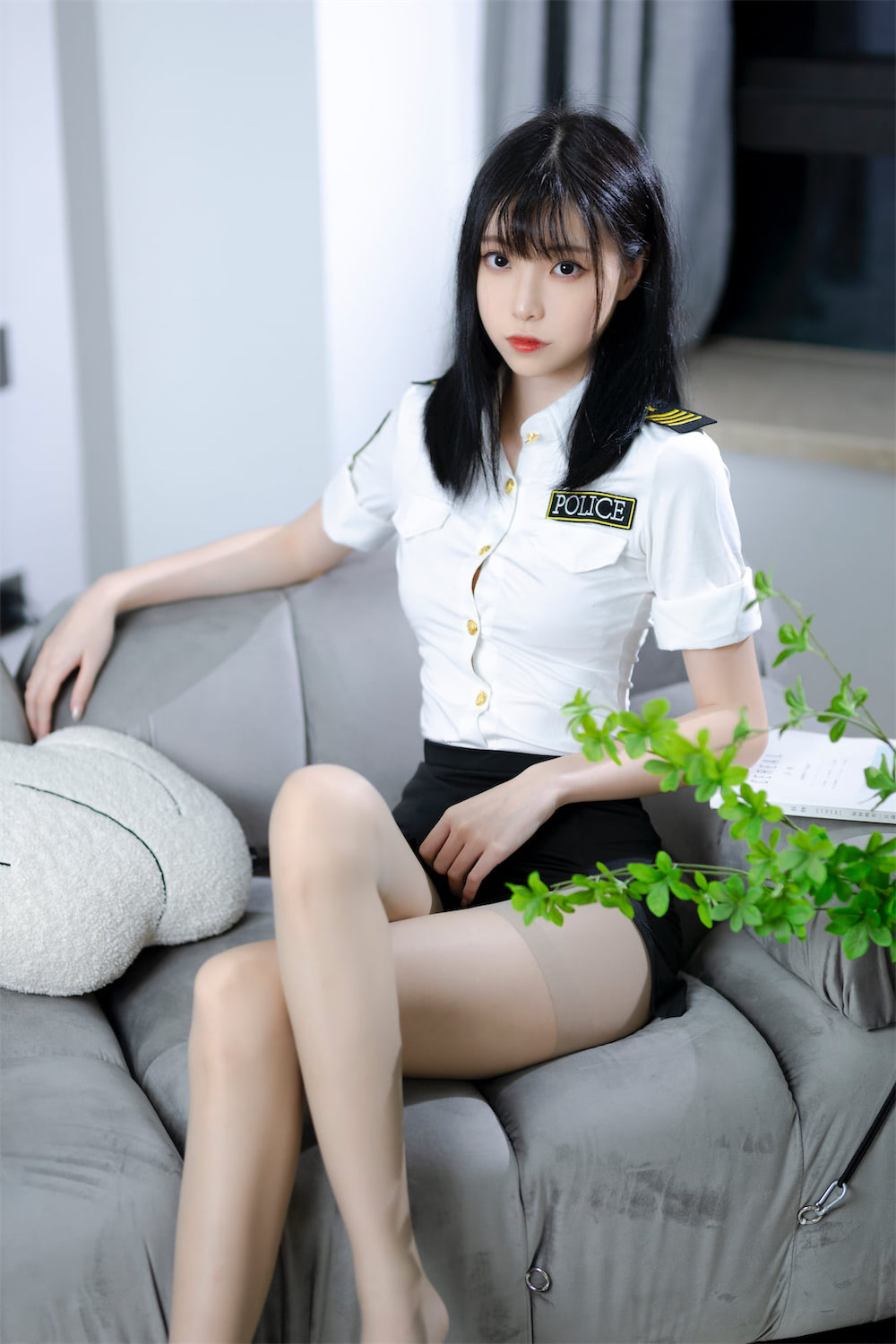 许岚LAN灰丝制服40图插图1